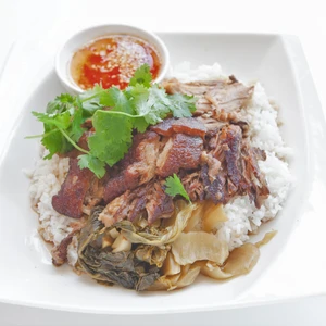 (R) Kao Ka Moo